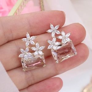 Clear Glass Zircon Floral Gold Earrings